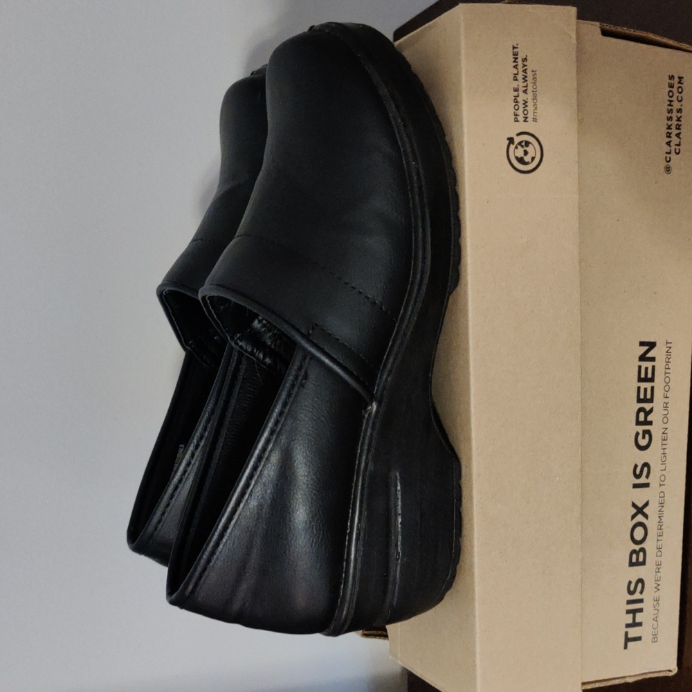 Easy works by Easy Street Clogs